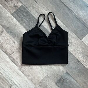 Boohoo Black V-Neck Crop Top